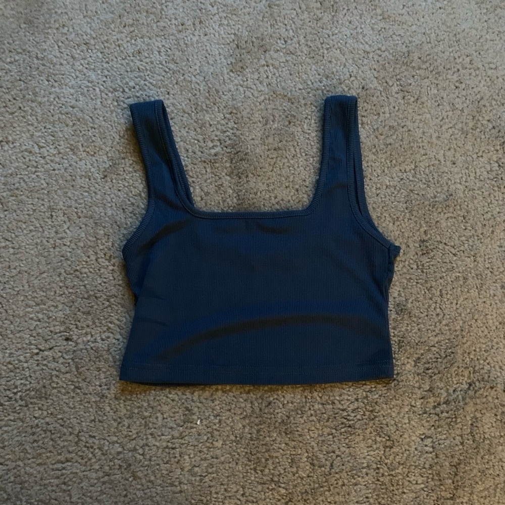 SHEIN Crop Top